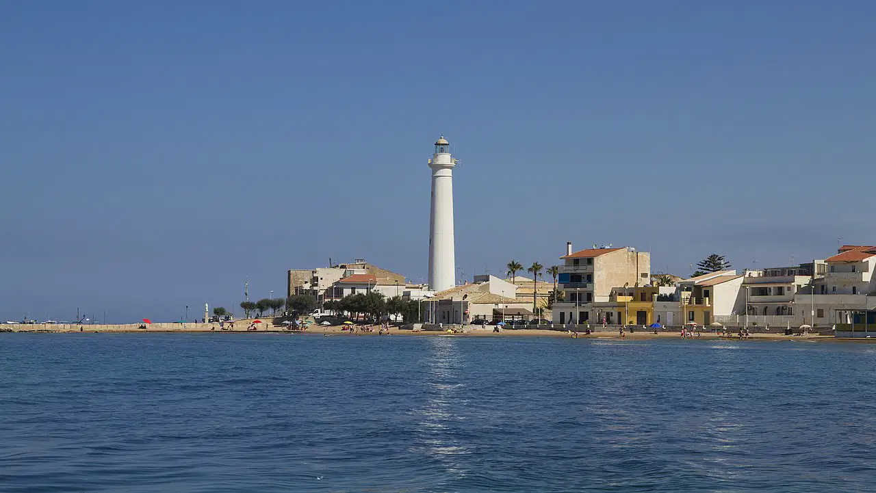Punta Secca Beach